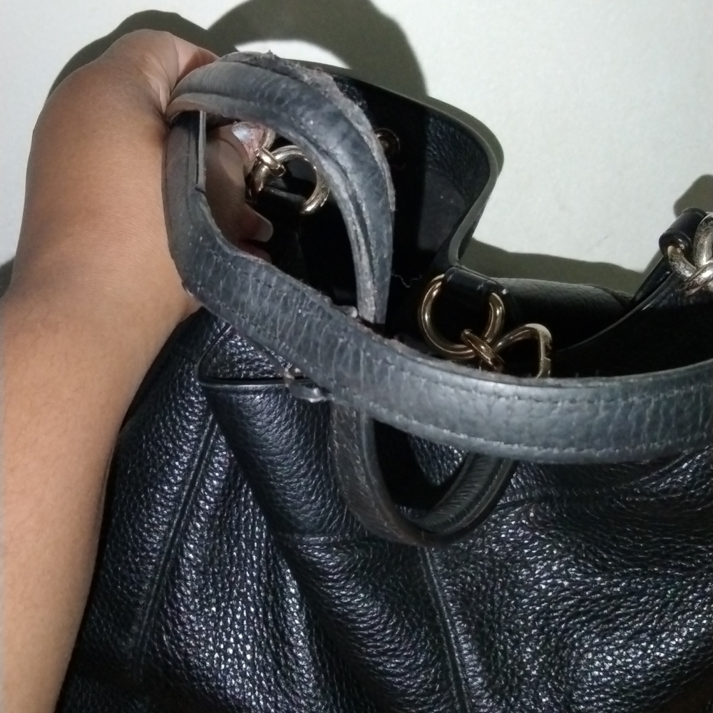 Coach Purse - Picture 7 of 9